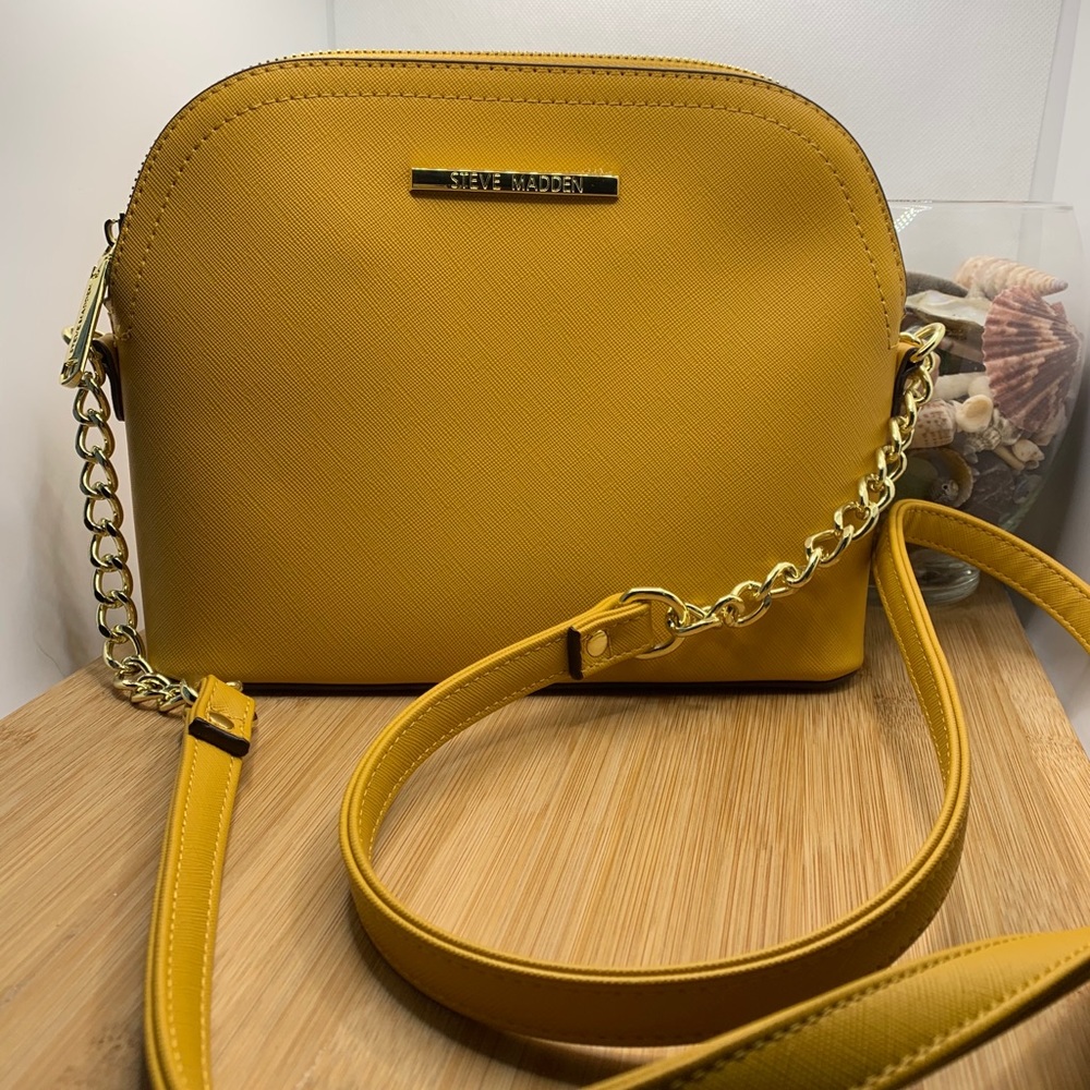 Steve Madden handbag crossbody purse yellow gold